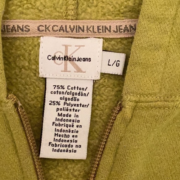 Calvin Klein hooded zip front sweatshirt, in everyone’s fave green color. - Picture 9 of 11